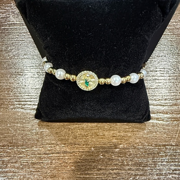 SAN JUDAS PEARLS & BEADS BRACELET Gold Filled Elegant Gold and Pearl Bracelet - Picture 7 of 7